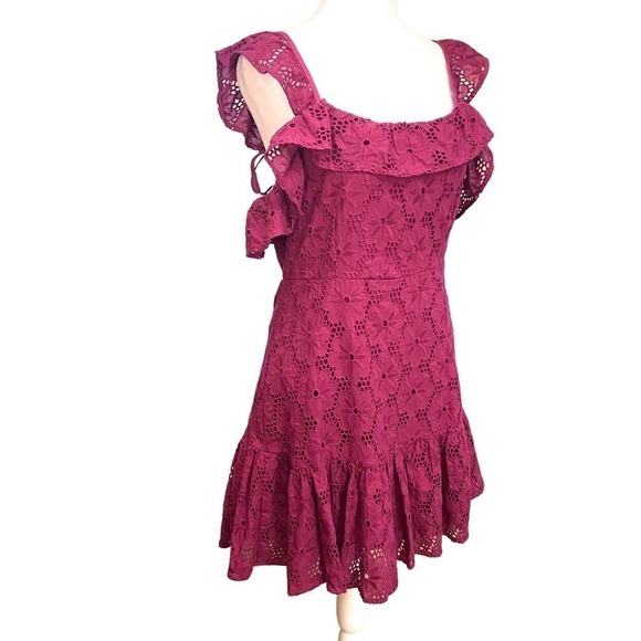 NWT Lulus Women Biscay Magenta Ruffled Eyelet Lace Sleeveless Dress Pink Size M - Picture 5 of 15
